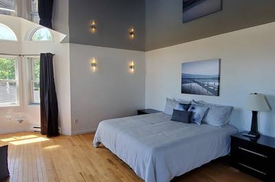 Chalet chambre principale   © Au Sommet du Lac Magog