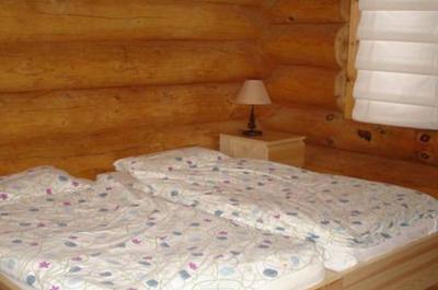 Une des deux chambres   © Chalet de L'Aigle à Tête Blanche