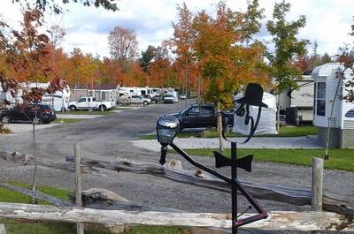 Saisonniers   © Camping Le Dauphinais