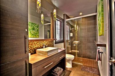 Salle de bain principale   © La cache à Maxime
