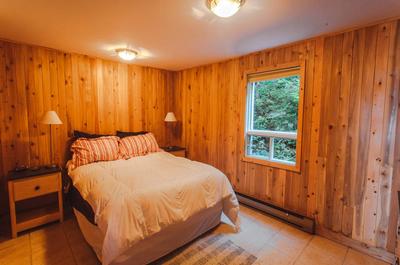 Chambre Pin Rouge   © G.Nadeau