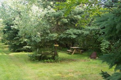 CHALETS ET CAMPING DU RUISSEAU ROUGE