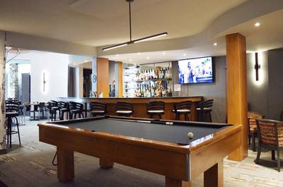 Billard gratuit au Pub Le Parloir