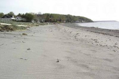 Plage de sable accessible