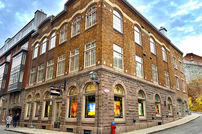 La galerie Perreault, coin St-Paul et St-Thomas
