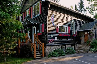 Auberge Le Lupin B&B