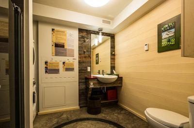 Salle de bain   © L.Tanguay