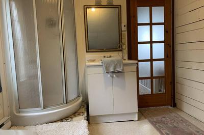 Salle de bain à l'étage