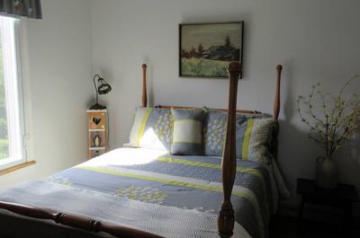 Chambre avec lit double
