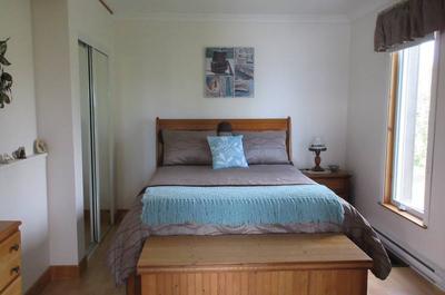 Chambre avec grand lit