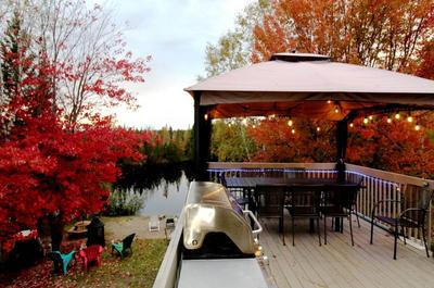 Gazebo et table