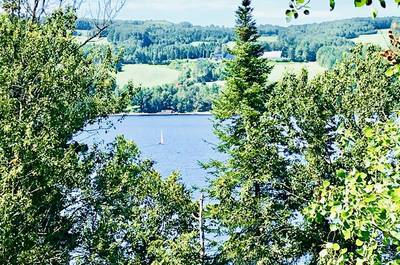 Lac depuis maisonnette