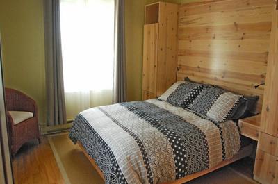 Chambre lit queen