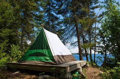 Camping rustique   © M.Langevin