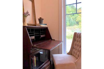 Bureau Queen anne