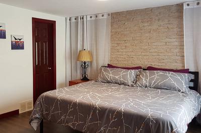 335 Chambre des maitres Lit King