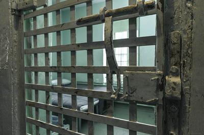 Cellule de prison   © M-C.Michon