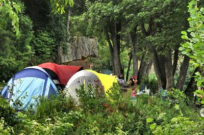 Site de camping tente