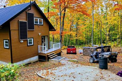 Vue arrière du chalet   © P.Morin