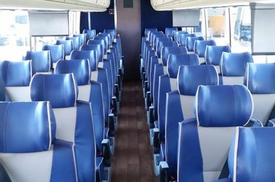 Intérieur luxueux   © Autobus Fleur de Lys