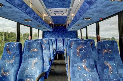 Intérieur minibus de luxe   © Autocar Excellence