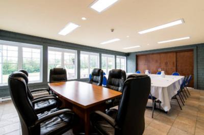 Salle de réunion   © Hôtel Quality Inn Rivière-du-Loup