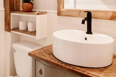 Salle de bain partagée