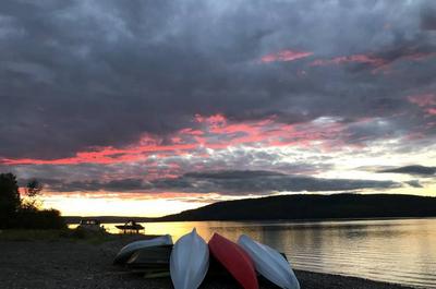 Kayaks plage   © V.Drisdell