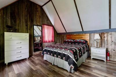 Le Cottage - chambre à coucher   © CHALETS FORESSENCE