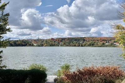 Vue du lac à partir de la maison   © G.Belzil