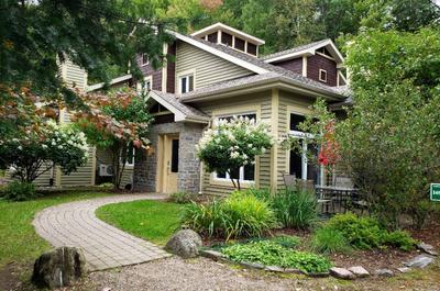 MAISON DE VILLE SUR LE PARCOURS DU GOLF DE LA BÊTE – EXCELLENT TOWNHOME ON LA BETE GOLF COURSE