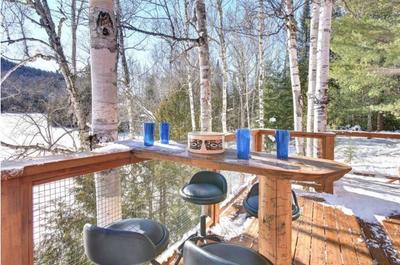 Terrasse sur le lac