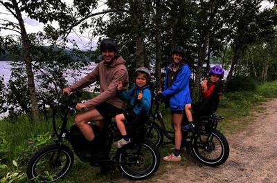 Les enfants s'amusent autant des adultes   © V.Galadza