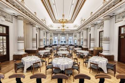 Salle à manger du restaurant Le Parlementaire