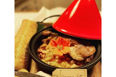 Repas disponibles sur place   © J.Boucher