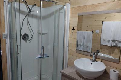 La deuxième salle de bain