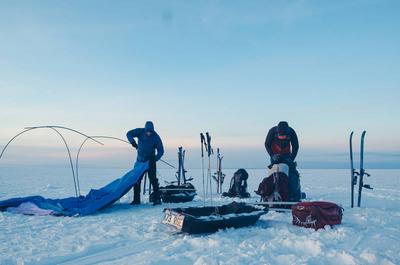 Installation du campement   © Lydiane autour du monde