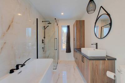 Salle de bain principale