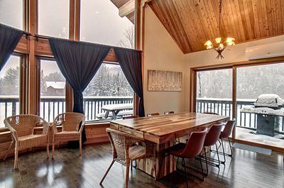 Salle à manger   © Chalet Polaris