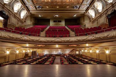 Candlelight: Tribute to Leonard Cohen at the Rialto Theater