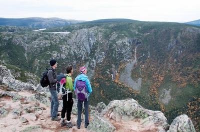Une mer de montagnes   © C.Bilodeau