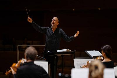 Yannick-Nézet-Séguin et l'Orchestre Métropolitain   © F.Goupil