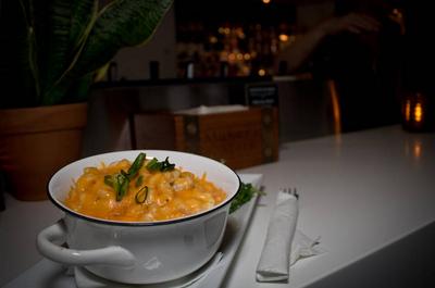 Macaroni au fromage - menu bistro pub   © Hiello