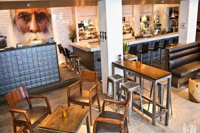 Salle Lounge - Location gratuite   © Hiello