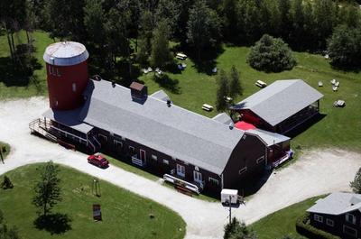 Vue aérienne   © Photo-Hélico Magog/Y.Tremblay