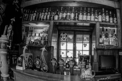 Pud Nelligan's   © Le Nelligan's Pub Irlandais