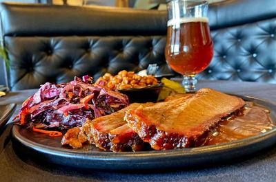 Brisket de boeuf fumée   © Resto de La Cache