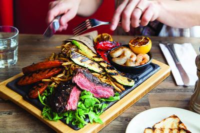Grillade festin pour deux   © Pacini