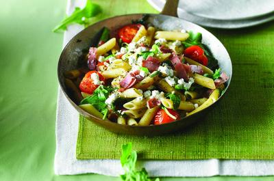 Penne prosciutto & roquette   © Pacini