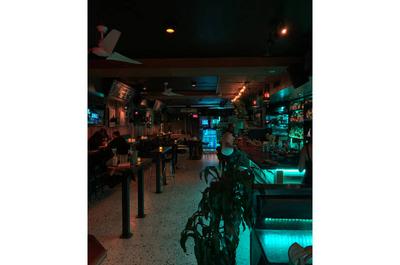 Notre magnifique bar   © Bar Le Jockey